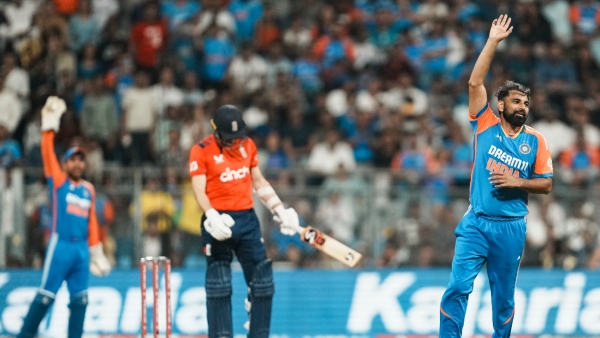 Mohammed Shami Takes a T20I Wicket After 819 Days