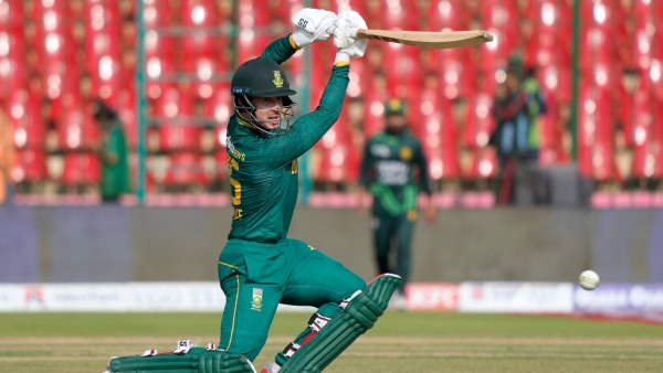 Pakistan Stuns South Africa with Record Chase to Enter Tri-Series Final