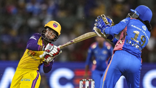 WPL 2025 Mumbai Indians Secure Hat-Trick of Wins Defeat UP Warriorz by 8 Wickets