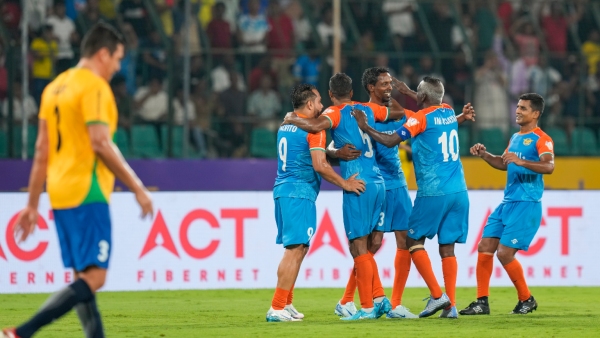 Football Brazil Legends Edge Past India All Stars 2-1 in Thrilling Exhibition Match in Chennai