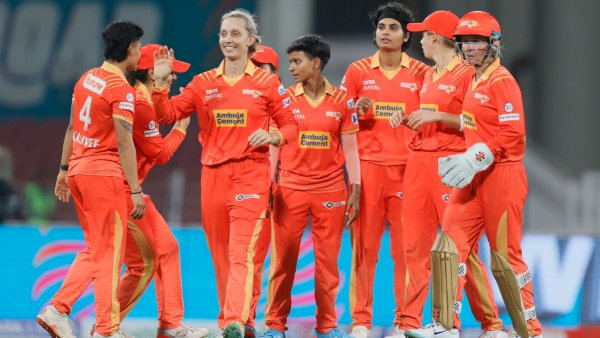 WPL 2025 Gujarat Giants Women s team won against UP Warriors and finished second