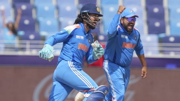 India vs Newzealand Icc Champions Trophy Final Dubai Live Cricket Score Updates Toss Match Report