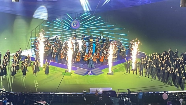 Bollywood stars cheer for IPL 2025 opening ceremony