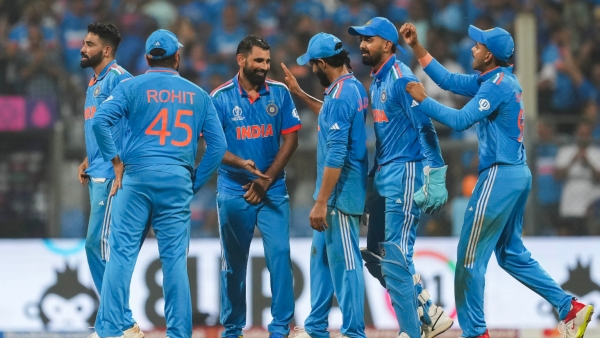 Mohammad Shami bowling performance in India vs New Zealand ODI World Cup 2023 semi final match