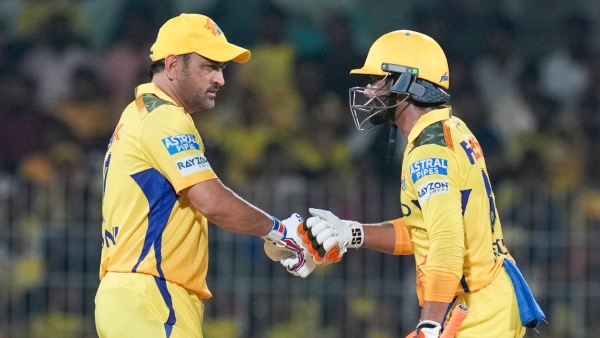 MS Dhoni Surpasses Suresh Raina to Become Chennai Super Kings Highest Run-Scorer