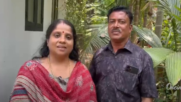 What did Mumbai Indians spinner Vignesh Puttur parents say about his bowling performance