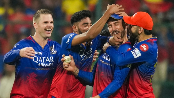 IPL s Top Fielders Virat Kohli Leads the List of Most Catches in Tournament History