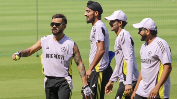 IND vs NZ Virat Kohli Eyes Record Against New Zealand Rohit Sharma Set to Surpass Rahul Dravid