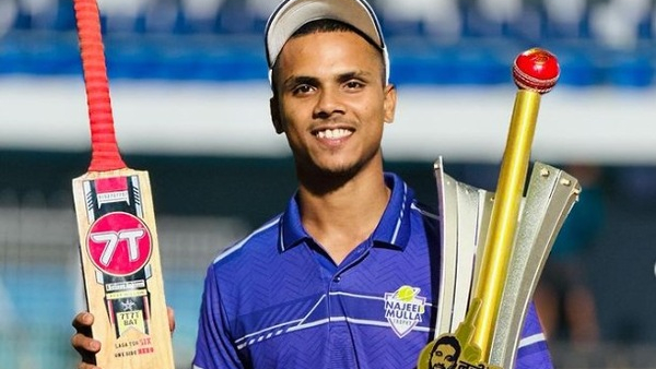 Who is the young bowler who joined KKR team in the middle of IPL 2025