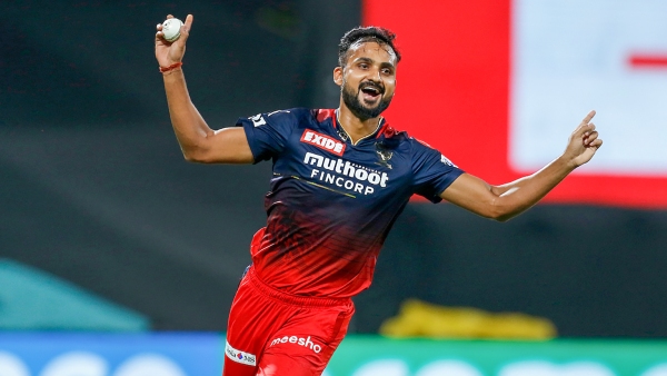 Jasprit Bumrah s Injury Delays IPL Return Expected to Join Mumbai Indians by Mid-April