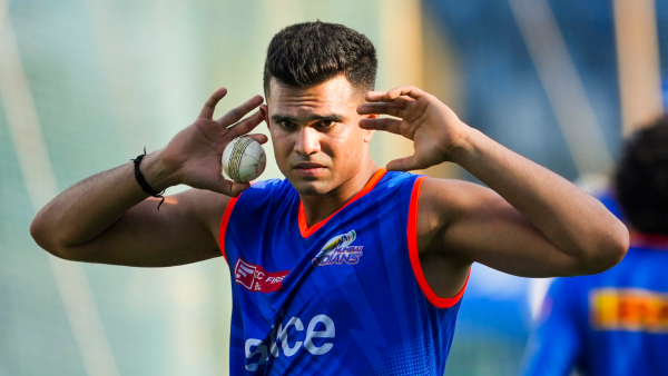 Yograj Singh advises Arjun Tendulkar to become like Chris Gayle