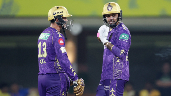 CSK vs KKR IPL 2025 Toss Match Report Score batting and bowling performance kannada