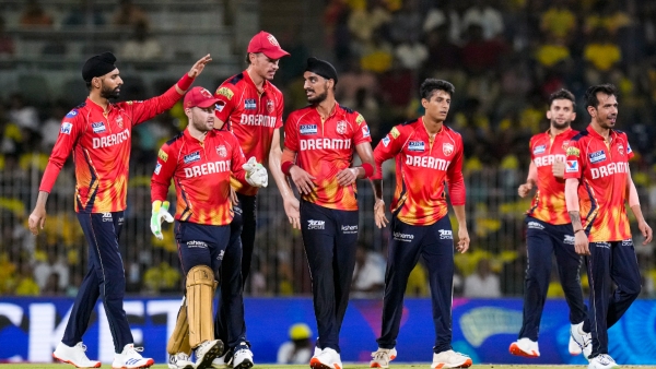 CSK vs PBKS IPL 2025 Toss 2nd Match Report Score batting and bowling performance kannada
