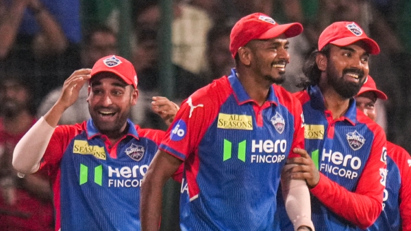 Dushmantha Chameera takes a flying catch like Superman in IPL 2025 DC vs KKR Match