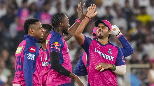 GT vs RR IPL 2025 Toss Match Report Score batting and bowling performance kannada