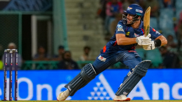 LSG vs DC IPL 2025 40th Match Toss Match Report Score batting and bowling performance kannada