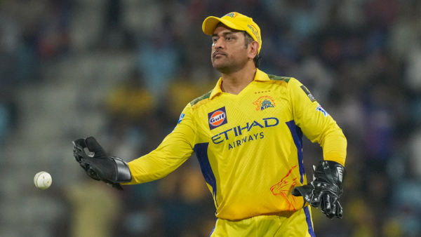 IPL 2025 MS Dhoni injured before Mumbai Indians vs Chennai Super Kings match IPL 2025 MS Dhoni injured before Mumbai Indians vs Chennai Super Kings match