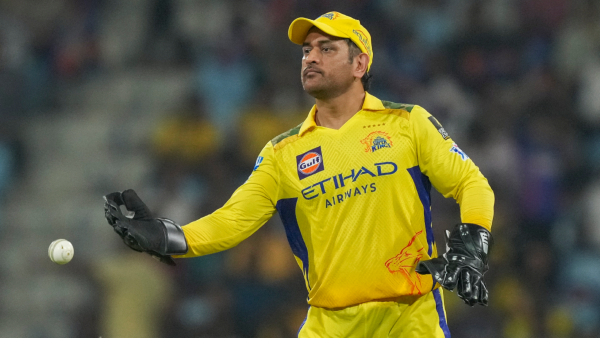 MS Dhoni playing against Mumbai Indians is doubtful who will get the captaincy