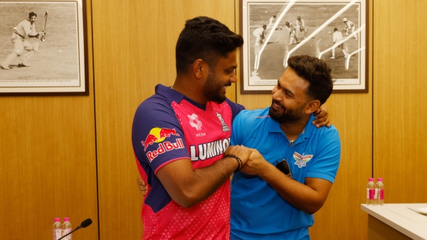 IPL 2025 Playoff Race RCB MI Lead the Charge as Playoff Battle Heats Up