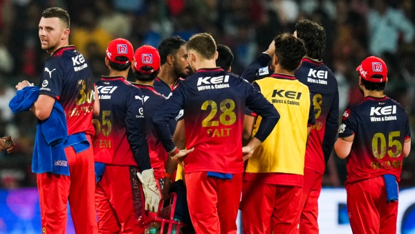 Suyash Sharma picked the ball from his cap against RR but why RCB was not penalized for five runs
