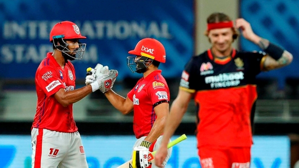 Chris Gayle KL Rahul and Mohammed Siraj Shine Against Former Team RCB