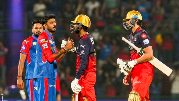 Virat Kohli Responds Lightly to KL Rahul s Celebration After RCB s Win in Delhi