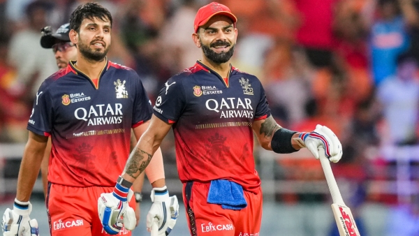 Virat Kohli gives special gift to young Punjab players