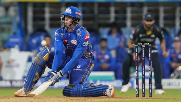 Will Jacks Half-Century Powers Mumbai Indians to Competitive Total Against Gujarat Titans