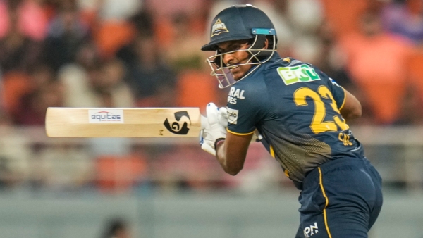 Mumbai Indians Triumph Over Gujarat Titans in Eliminator Advance to Qualifier 2