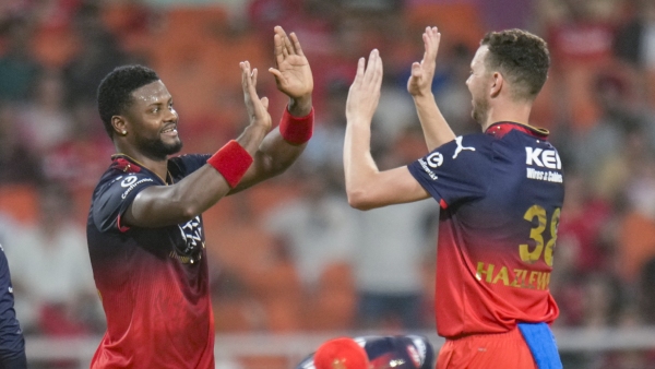 Mitchell Johnson Criticizes Josh Hazlewood s IPL Stint Before WTC Final Loss