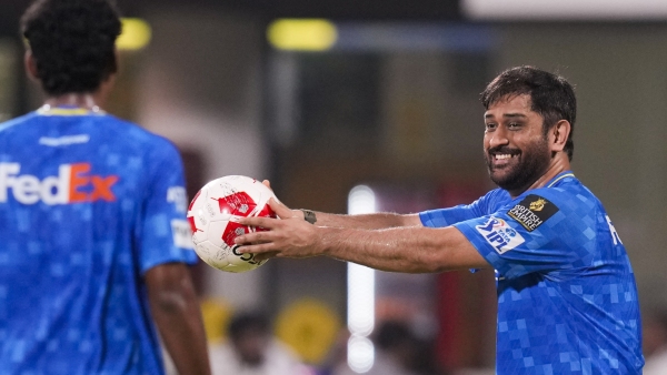 MS Dhoni Seeks Captain Cool Trademark for Training Centers