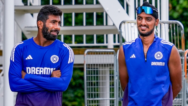 Bumrah s Absence Looms Will Arshdeep Singh Make Test Debut in Manchester