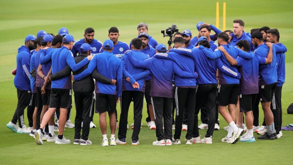 Team India s Oval Test Kuldeep Yadav Abhimanyu Easwaran Jagadeesan Benched Again