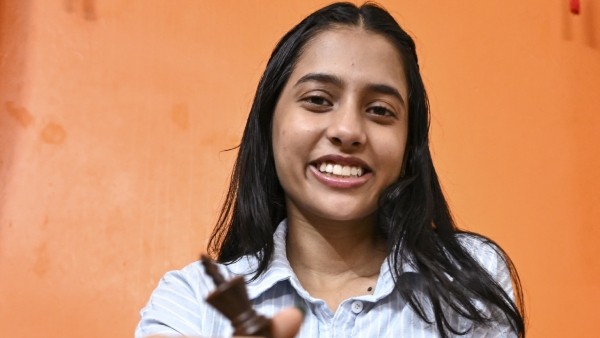 Divya Deshmukh 19 Tops Koneru Humpy to Win 2025 FIDE Women s Chess World Cup
