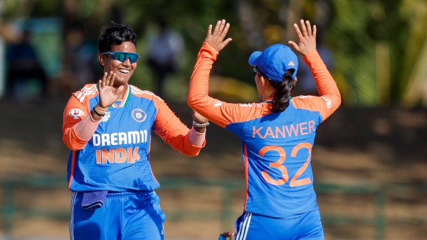 Deepti Sharma Shines as India Beat England by 4 Wickets in 1st ODI at Southampton