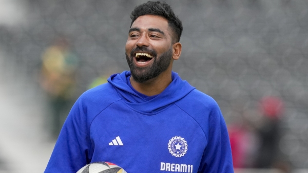 Team India Seeks Series Equalizer at Oval Siraj Eyes 200th International Wicket