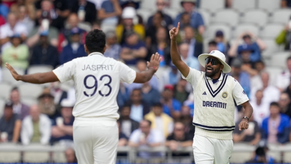 Team India Seeks Series Equalizer at Oval Siraj Eyes 200th International Wicket