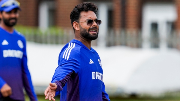 Viral Video Confirms Rishabh Pant s Full Fitness Ahead of Crucial Manchester Test