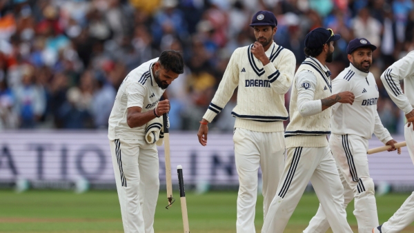 Siraj s Stunning Catch Seals Historic Win for India in Birmingham