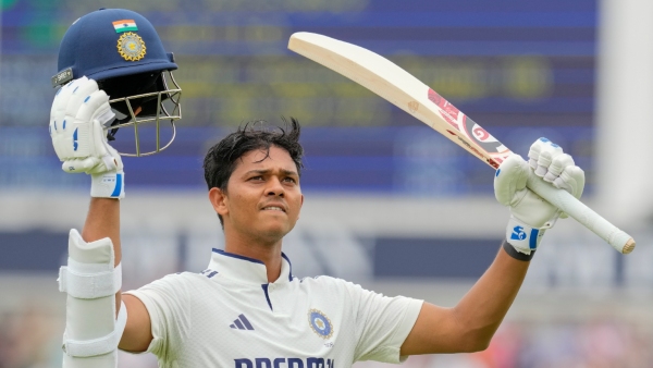 Jaiswal s Record Ton Sets England 374 Target India Creates New Records