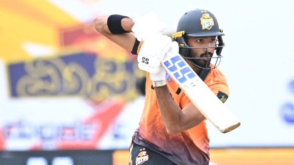 Bengaluru Blasters Triumph Over Hubli Tigers in Maharaja Trophy Thriller