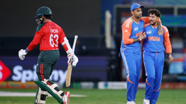 Abhishek Sharma s fifty Kuldeep Yadav s tight bowling lead India to Asia Cup final