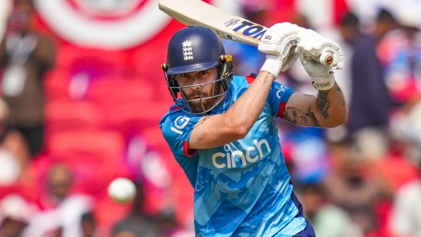 Ireland vs England 1st T20 Phil Salt s 89 gives England a 4-wicket win