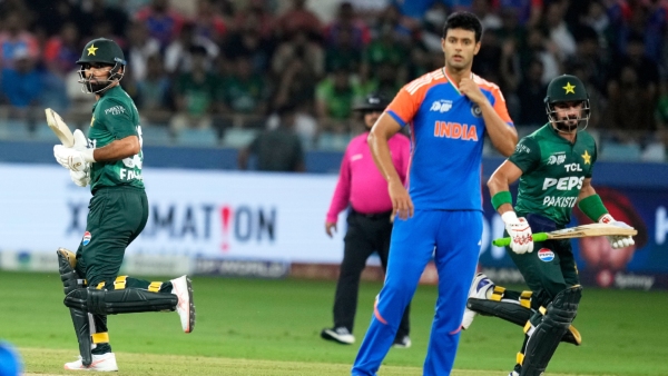 Tilak Varma Kuldeep Yadav Star as India Beat Pakistan by 6 Wickets to Clinch Asia Cup T20 Title