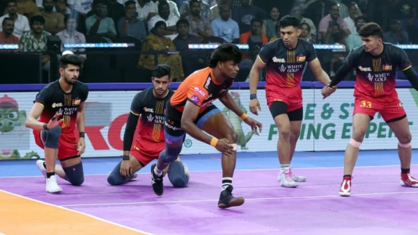 Bengaluru Bulls Pro Kabaddi struggles continue with a third straight loss to U Mumba