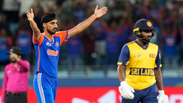 Bizarre Cricket Law Saves Shanaka Umpire s Dead Ball Call Nullifies Samson s Run-Out