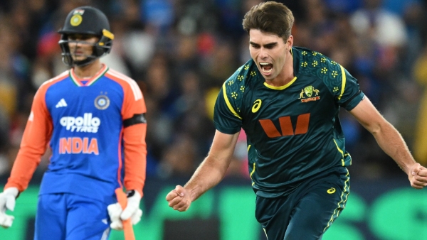 Australia Beat India by 4 Wickets in 2nd T20 Take 1-0 Lead Abhishek Sharma s 68 Goes in Vain