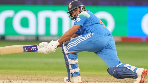 Rohit Sharma Makes History First Indian Batter to Cross 1000 ODI Runs vs Australia in Australia