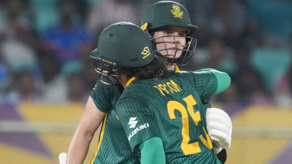 De Klerk s stunning 84 breaks India s winning streak South Africa win by 3 wickets