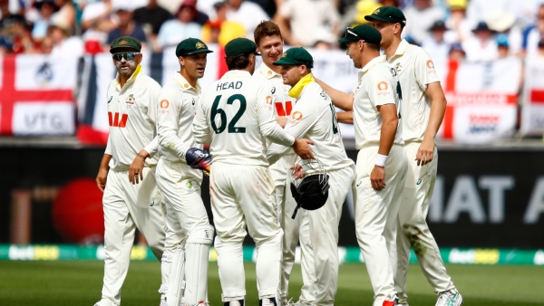 Ashes 1st Test Finishes in 144 1 Overs Australia Defeat England by 8 Wickets